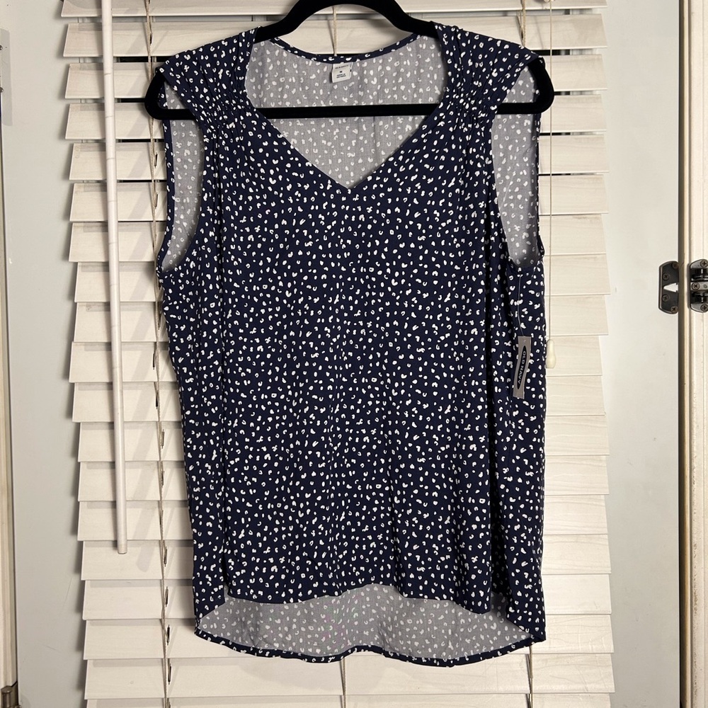 Old Navy NWT Blue White Print Tank Top Gathered Straps Medium Light Cute Summer